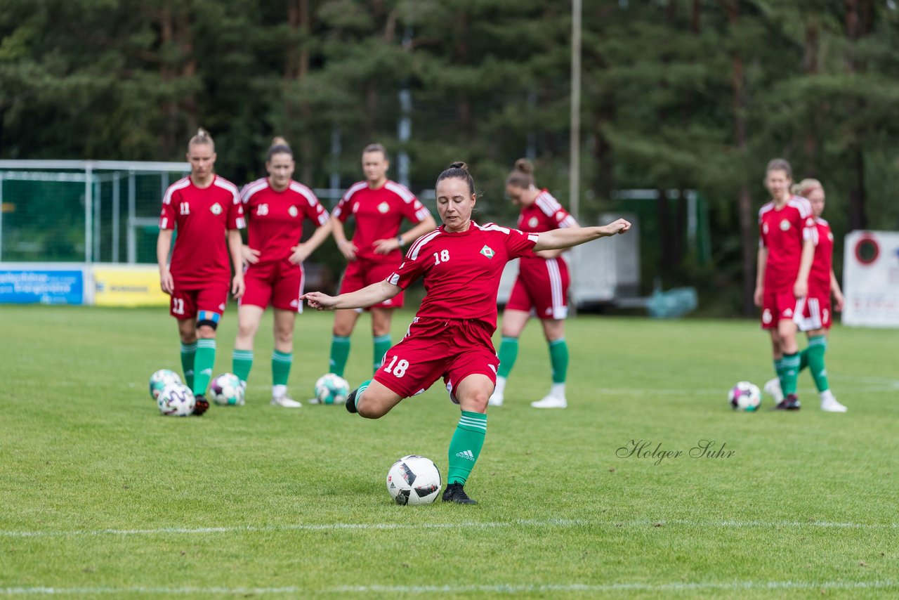 Bild 76 - F SV Boostedt - SV Fortuna St. Juergen : Ergebnis: 2:1